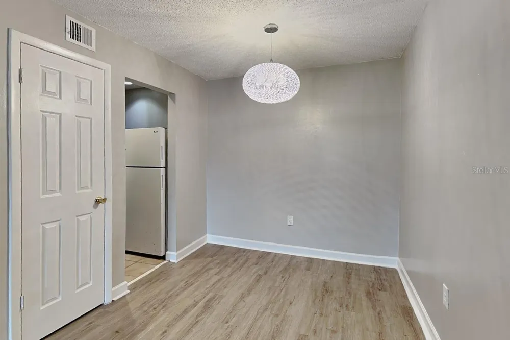 918 LAKE DESTINY ROAD #E Altamonte Springs, FL 32714