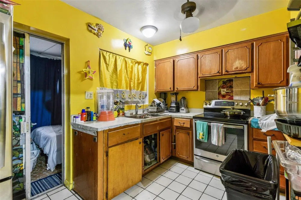1267 FRANKLIN STREET Clearwater, FL 33756