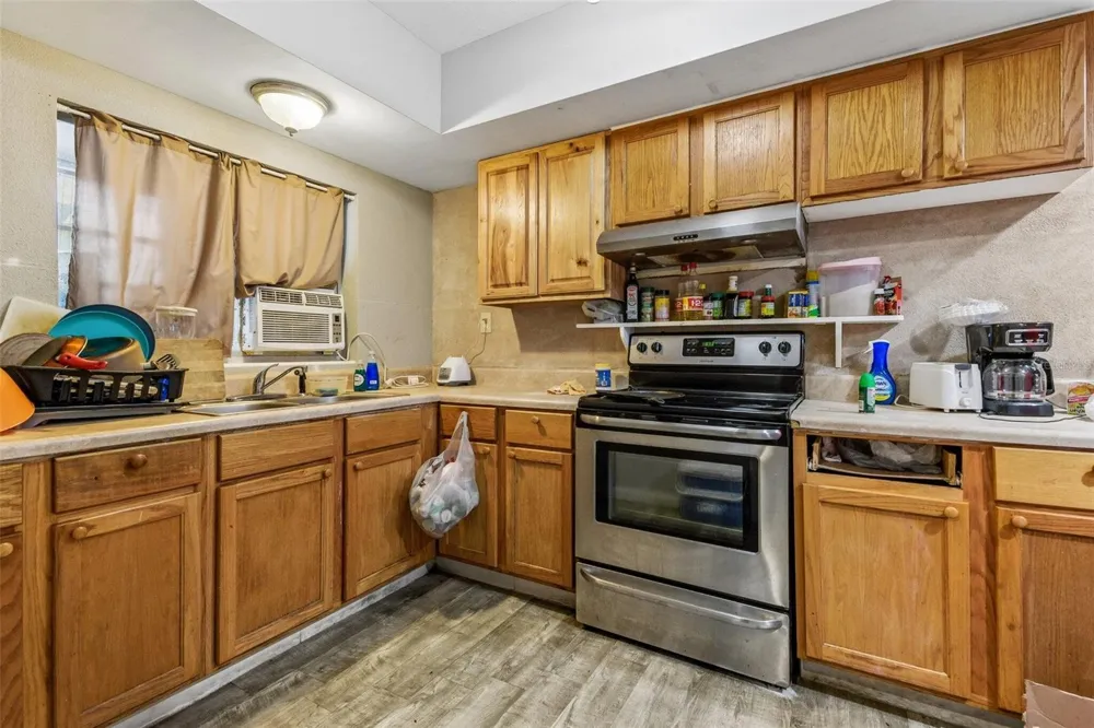 1267 FRANKLIN STREET Clearwater, FL 33756