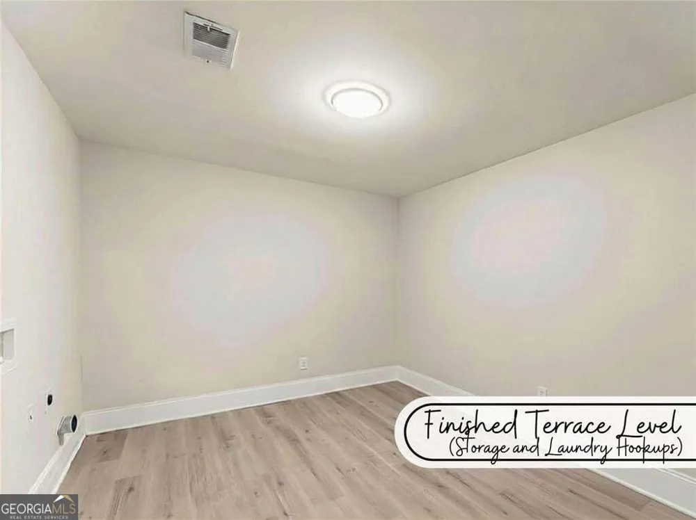 267 Chestnut Oak LN Dawsonville, GA 30534