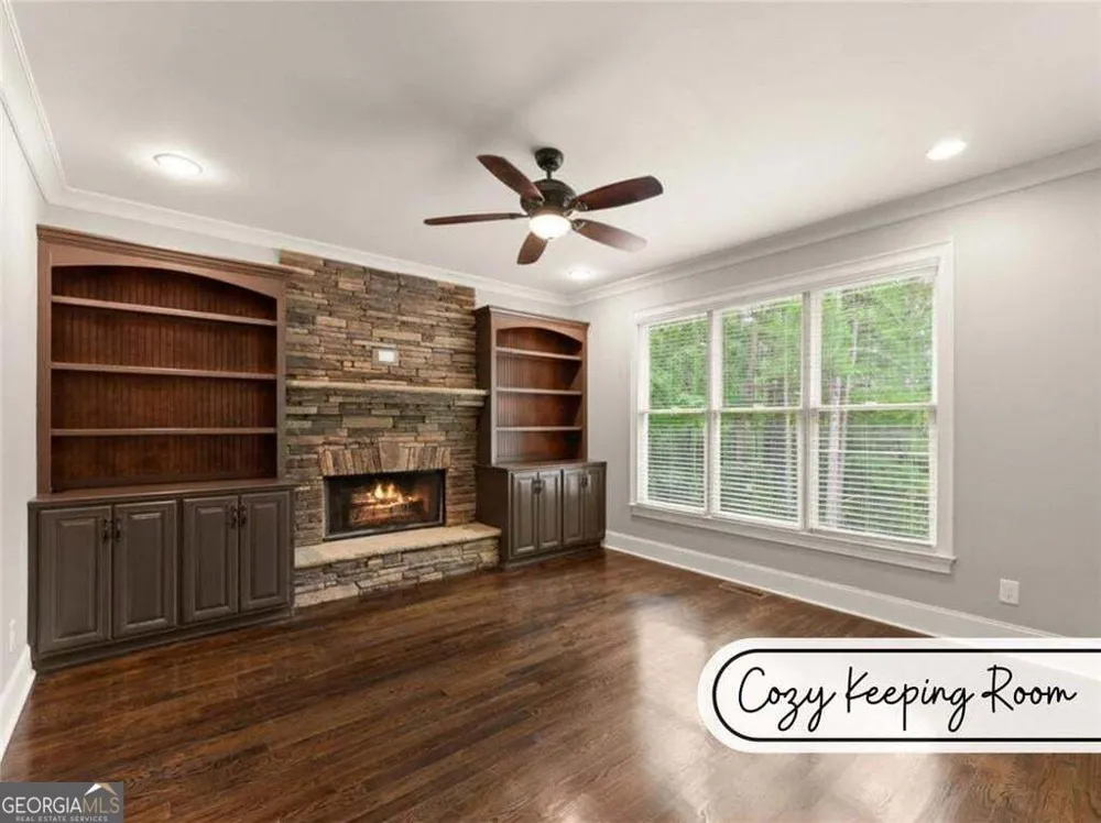 267 Chestnut Oak LN Dawsonville, GA 30534