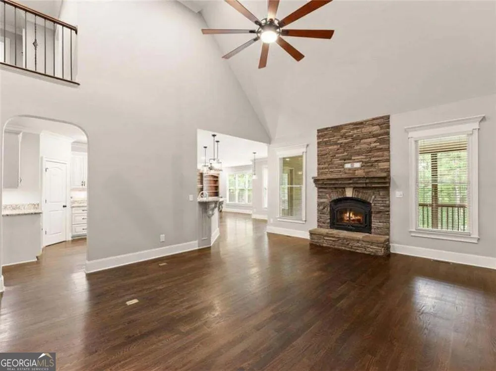 267 Chestnut Oak LN Dawsonville, GA 30534