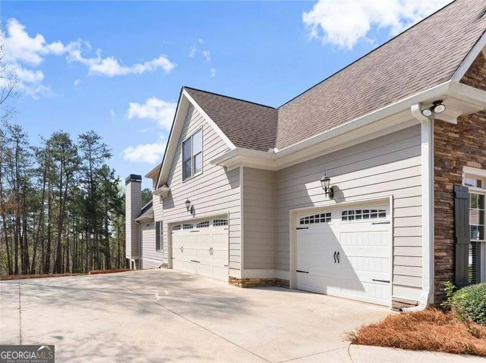 267 Chestnut Oak LN Dawsonville, GA 30534