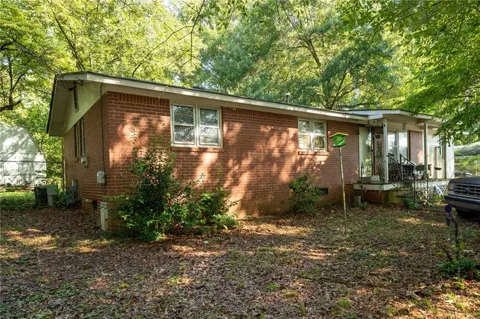 1039 Worley Drive