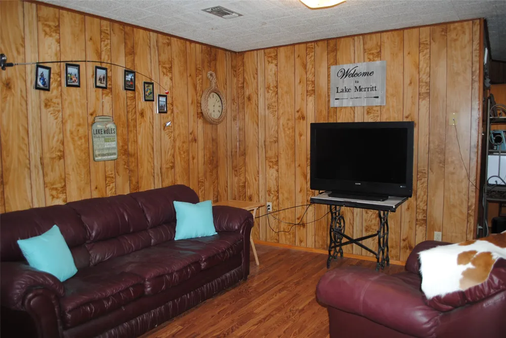 73 109 Goldthwaite, TX 76844