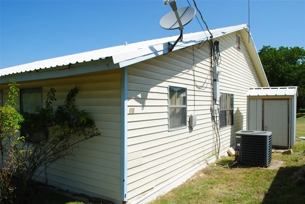 73 109 Goldthwaite, TX 76844