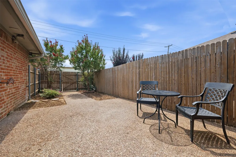 5845 Westhaven Drive #B Fort Worth, TX 76132
