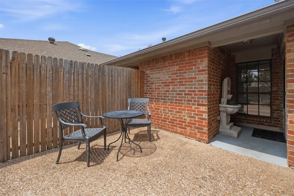5845 Westhaven Drive #B Fort Worth, TX 76132