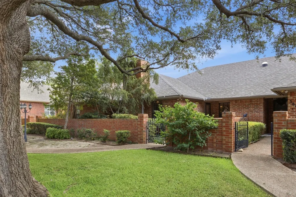 5845 Westhaven Drive #B Fort Worth, TX 76132