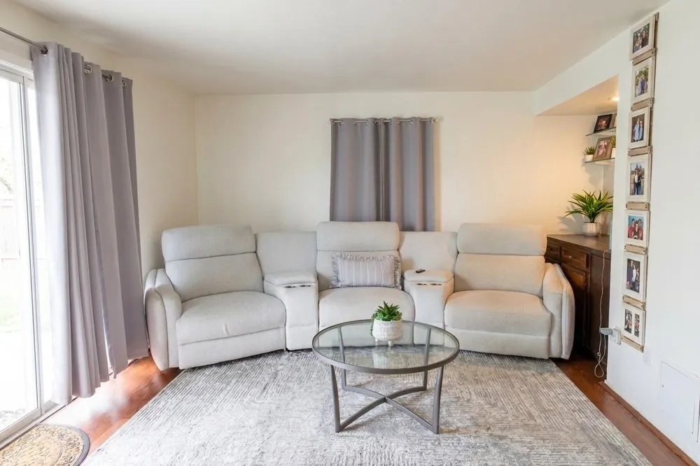 7919 Grove Ridge Drive Houston, TX 77061