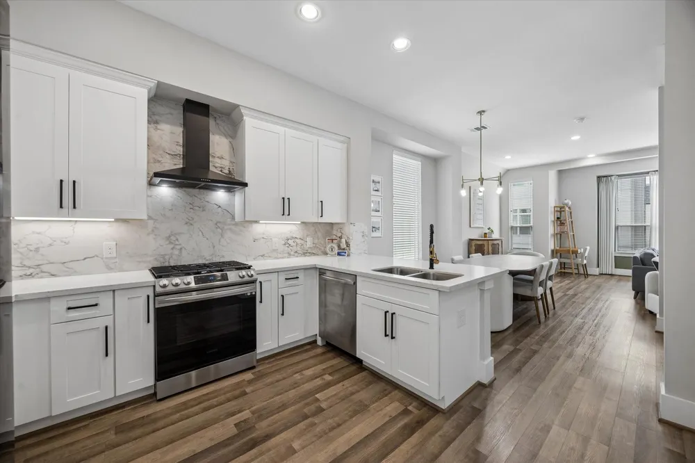 848 Fisher Street #C Houston, TX 77018