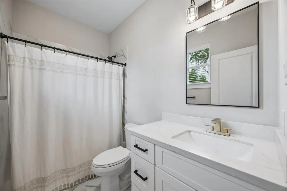 848 Fisher Street #C Houston, TX 77018