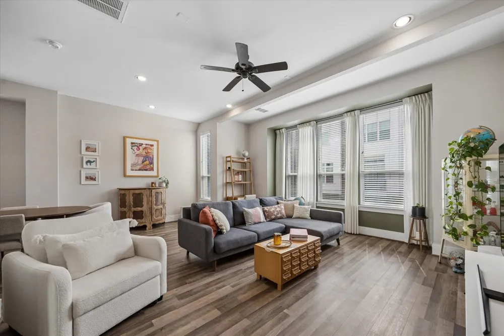 848 Fisher Street #C Houston, TX 77018