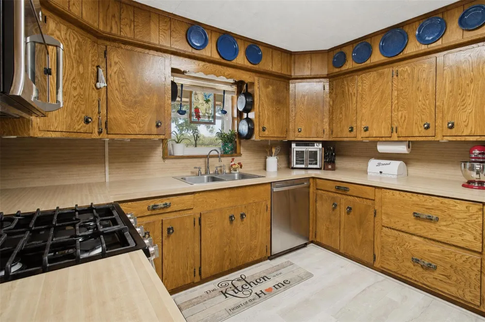 1209 Fm 220 Alto, TX 75925