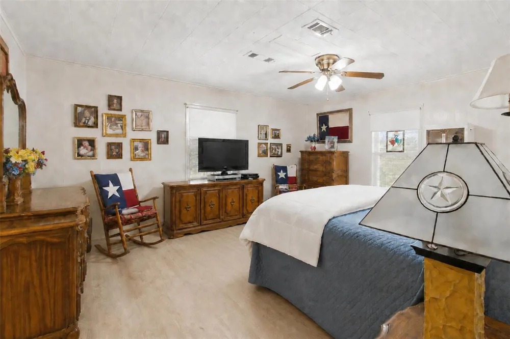1209 Fm 220 Alto, TX 75925