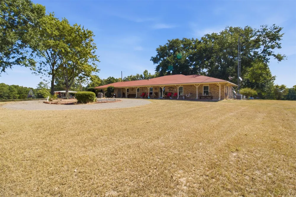 1209 Fm 220 Alto, TX 75925