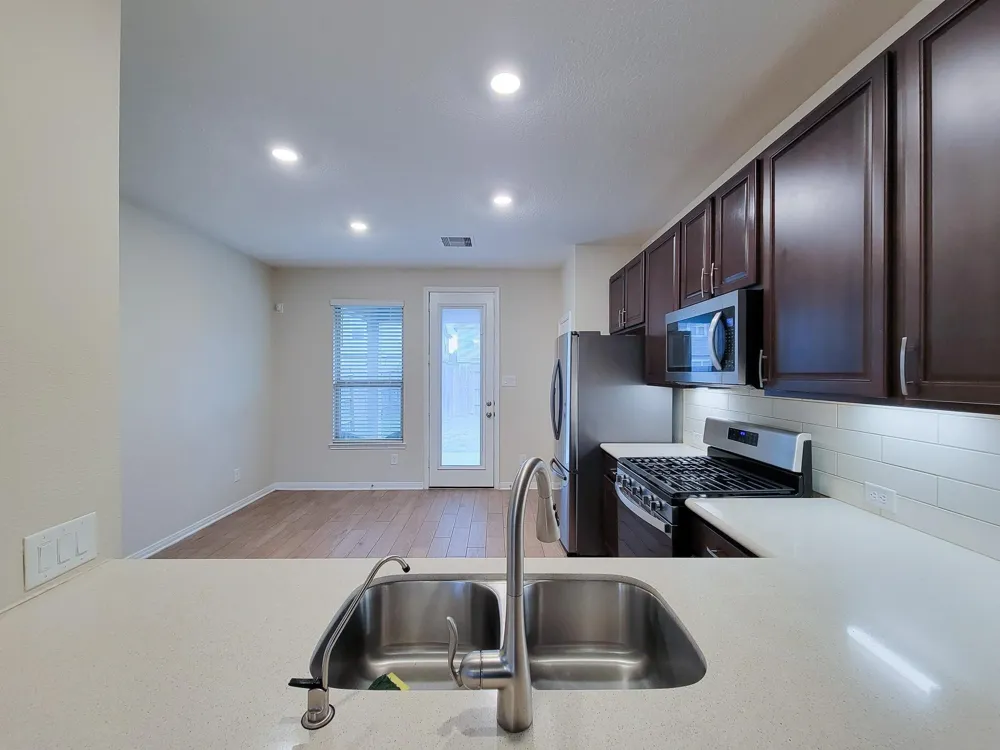 17311 Rock Willow Lane Tomball, TX 77377