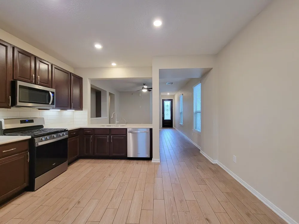 17311 Rock Willow Lane Tomball, TX 77377