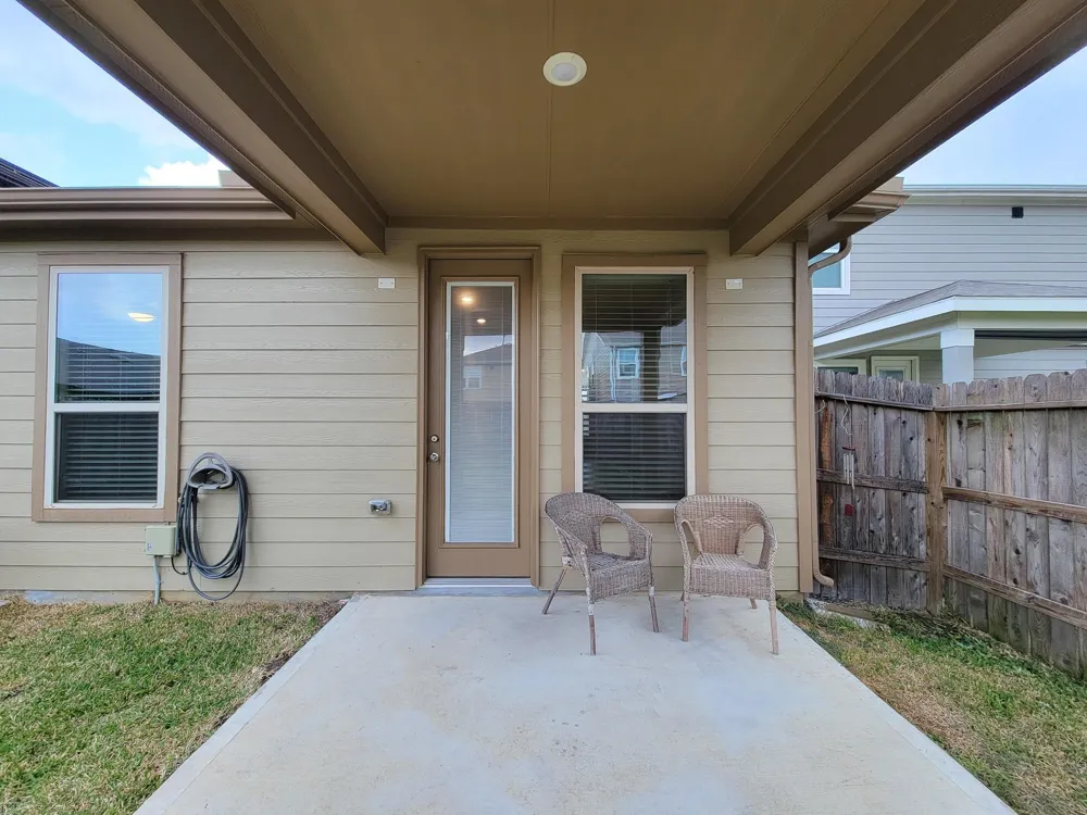 17311 Rock Willow Lane Tomball, TX 77377