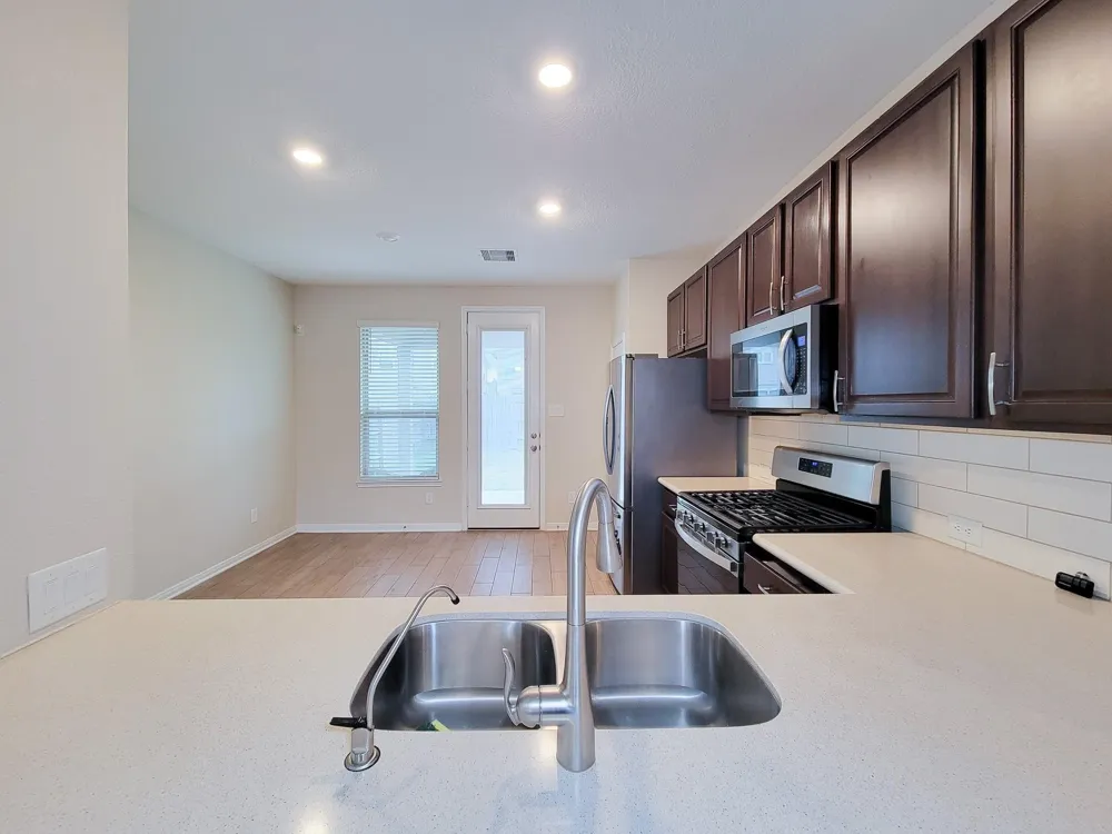 17311 Rock Willow Lane Tomball, TX 77377