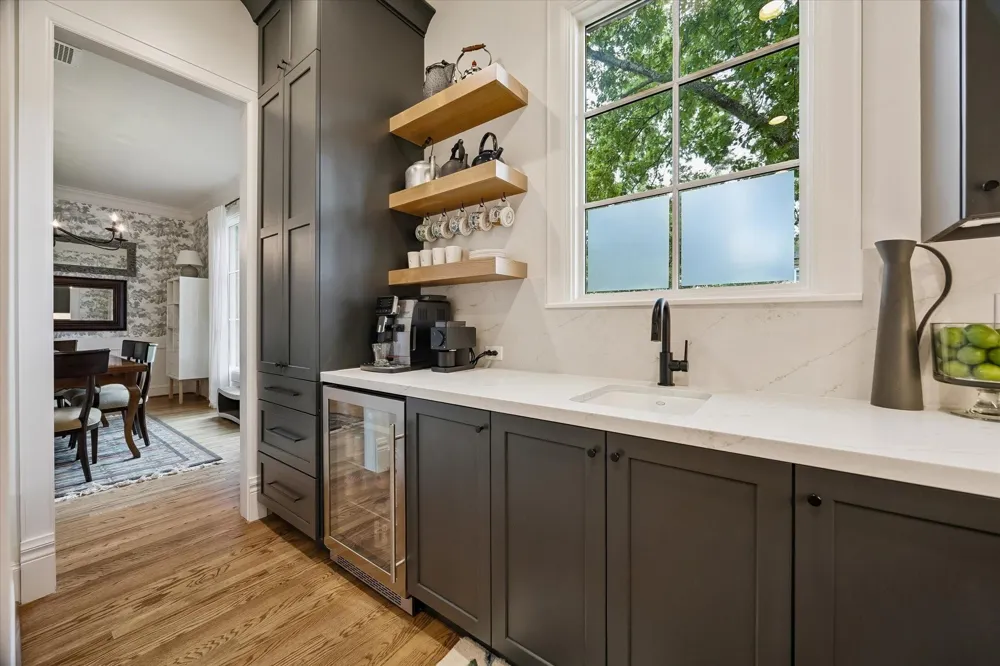 2030 Quenby Street Houston, TX 77005
