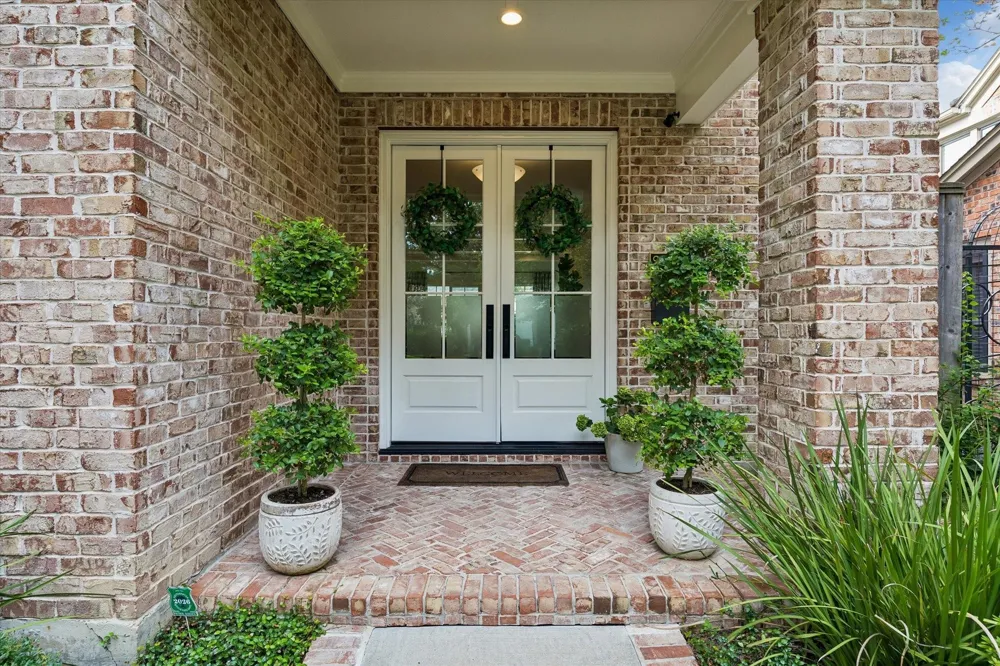 2030 Quenby Street Houston, TX 77005