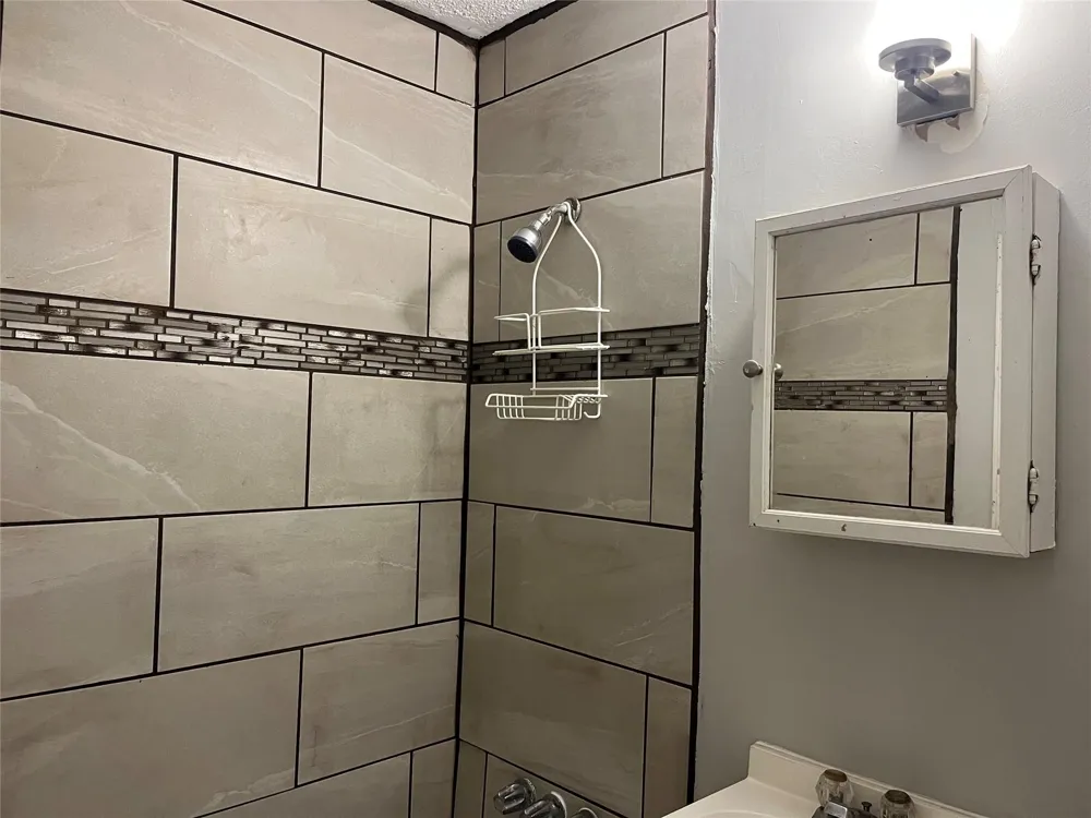 14705 Kenny Street Houston, TX 77015