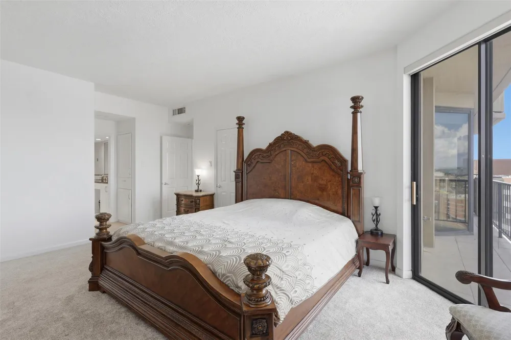 3350 Mccue Road #1602 Houston, TX 77056