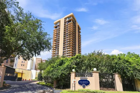 3350 Mccue Road #1602