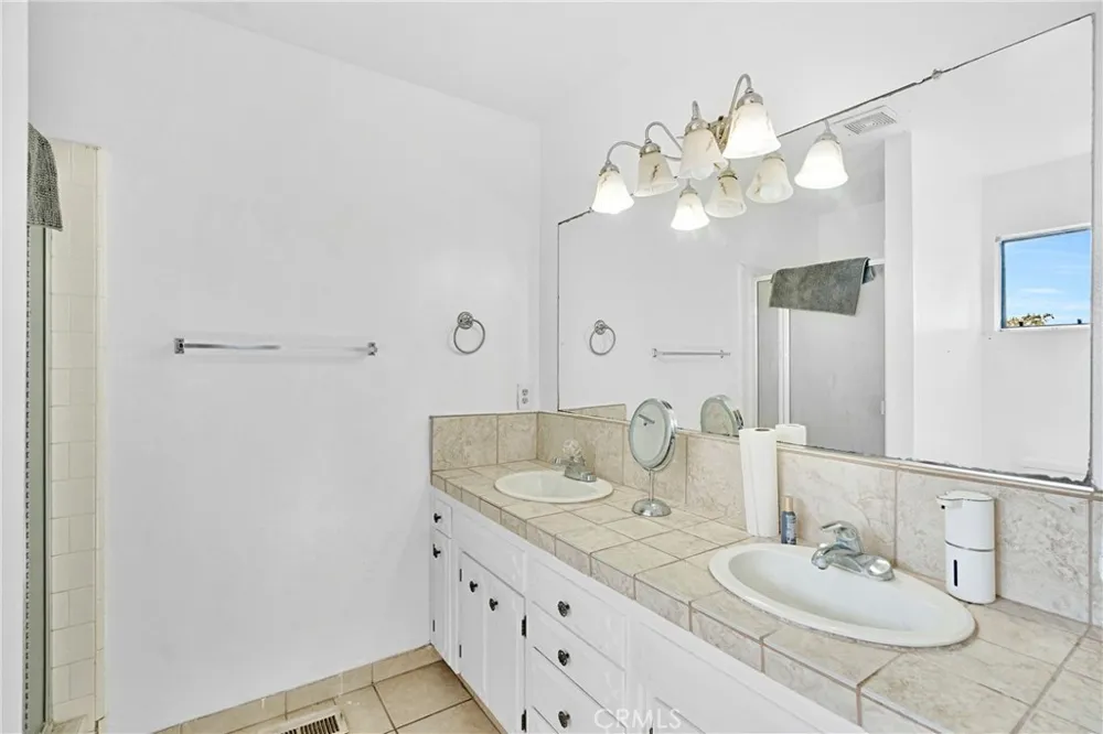 237 N. BETHEL AVE Sanger, CA 93657
