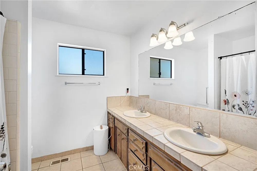 237 N. BETHEL AVE Sanger, CA 93657