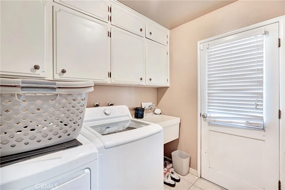 237 N. BETHEL AVE Sanger, CA 93657