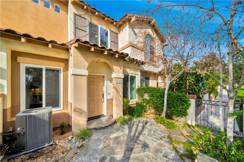 2402 Sunningdale Drive Tustin, CA 92782