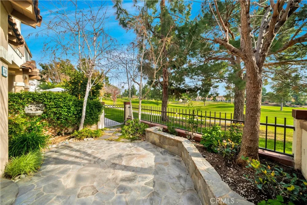 2402 Sunningdale Drive Tustin, CA 92782
