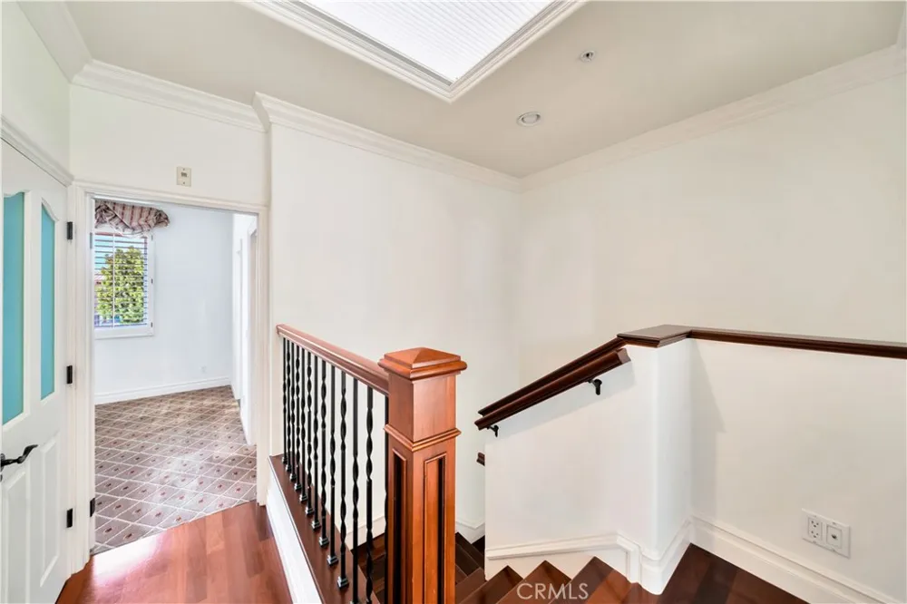 2402 Sunningdale Drive Tustin, CA 92782