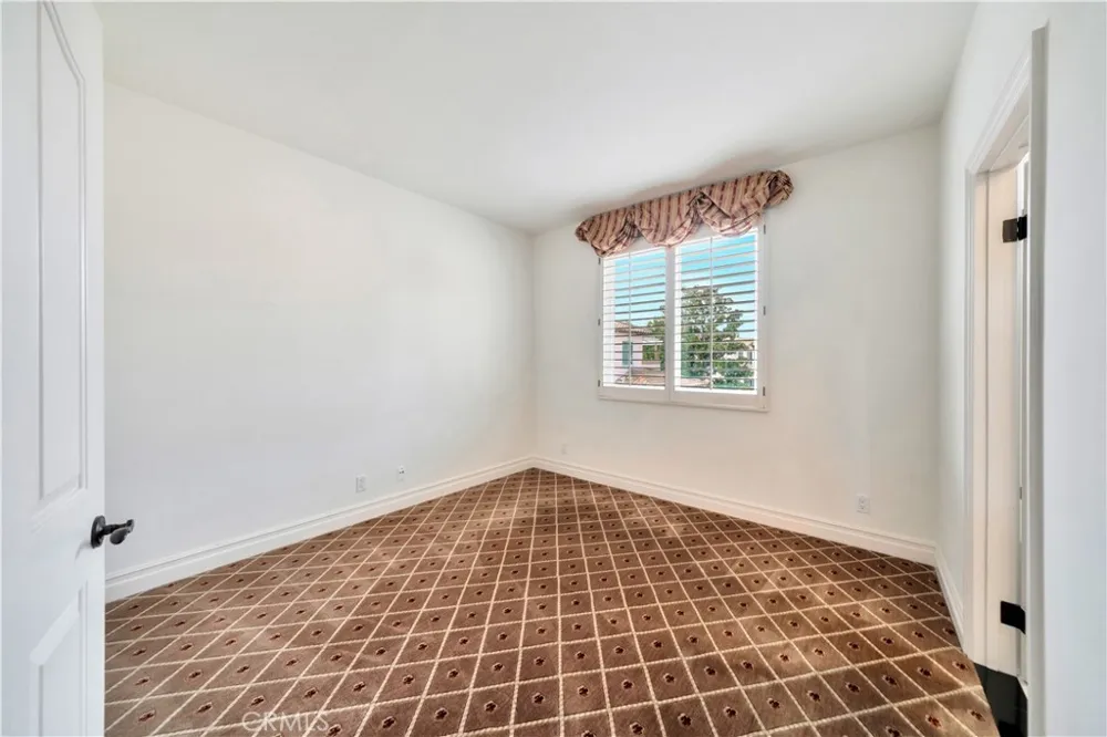 2402 Sunningdale Drive Tustin, CA 92782