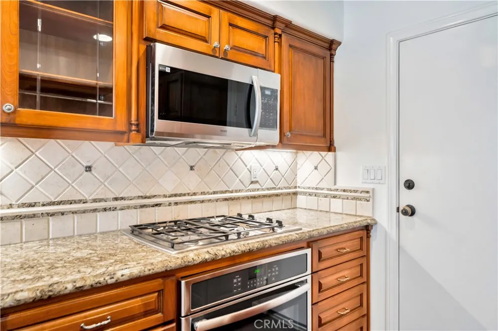 2402 Sunningdale Drive Tustin, CA 92782
