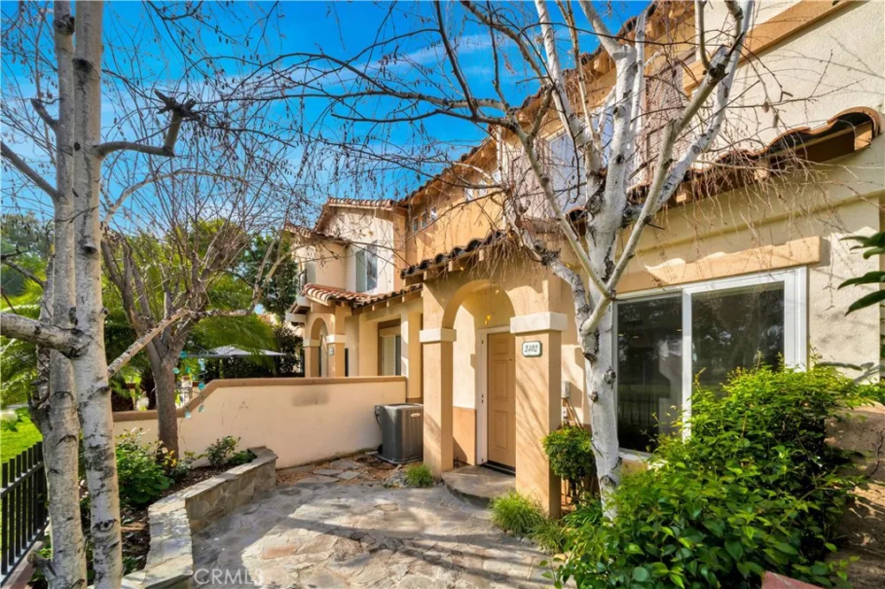 2402 Sunningdale Drive Tustin, CA 92782