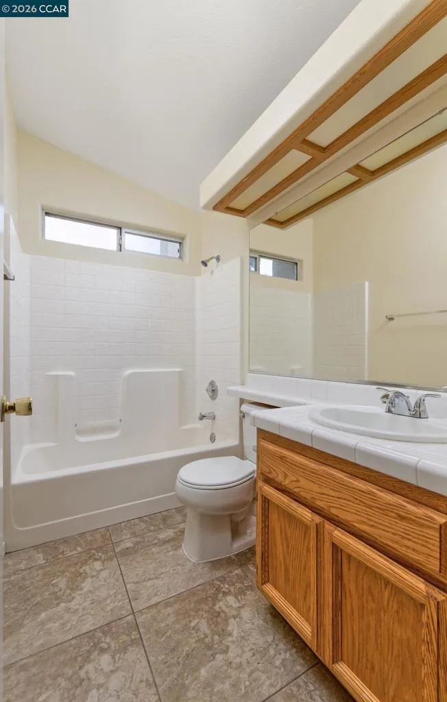 4233 Shandwick Dr Antelope, CA 95843