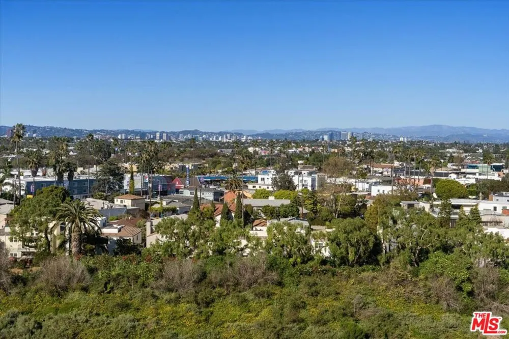 4316 Marina City Drive #327 Marina del Rey, CA 90292