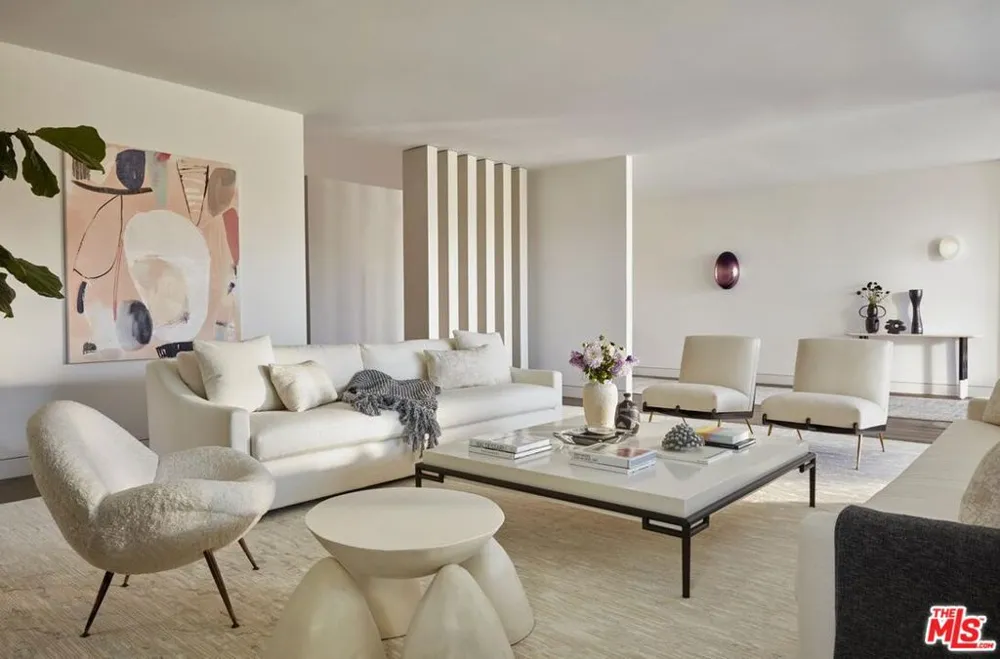 1769 Stone Canyon Road Los Angeles, CA 90077
