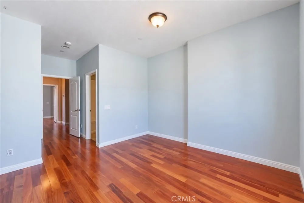 5402 W 149th #16 Hawthorne, CA 90250
