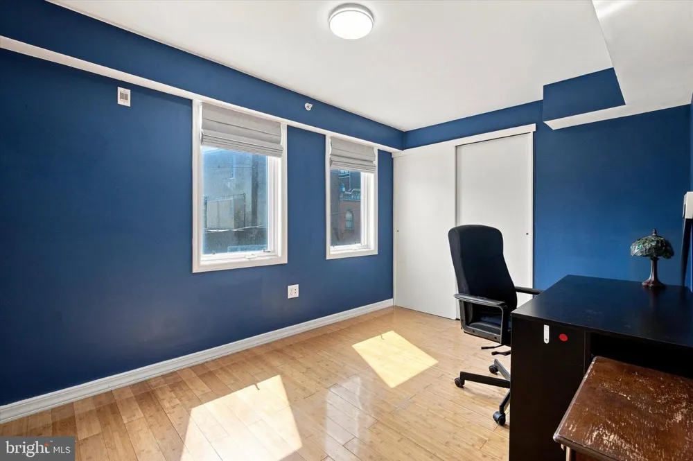 800 2ND STREET #4 Philadelphia, PA 19123