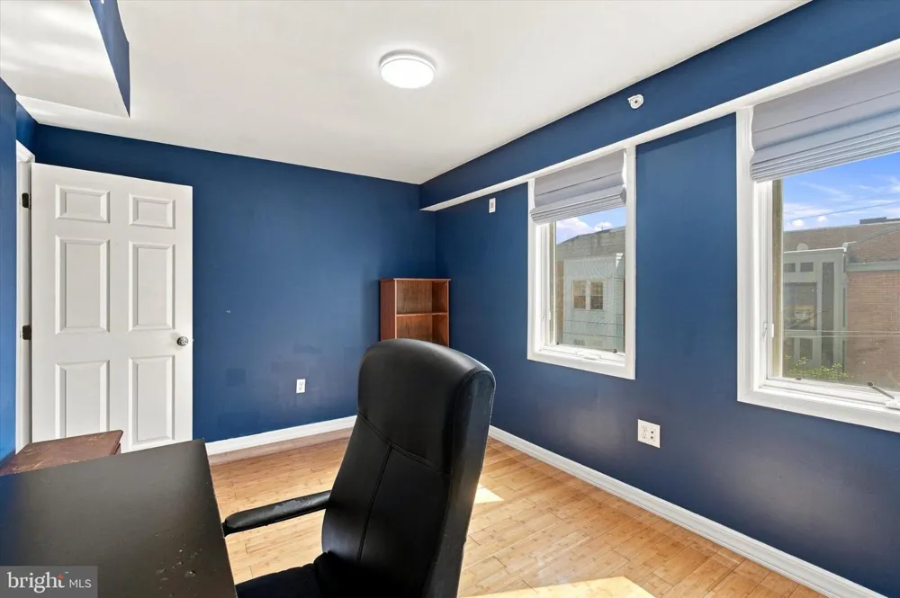 800 2ND STREET #4 Philadelphia, PA 19123