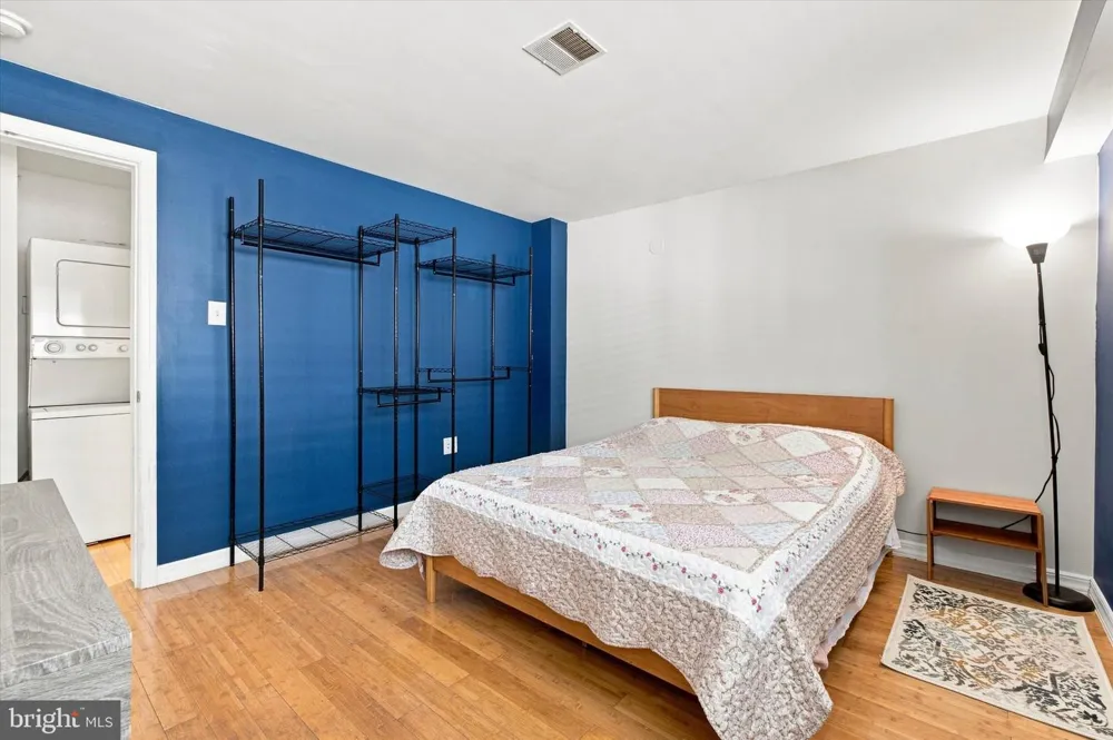 800 2ND STREET #4 Philadelphia, PA 19123