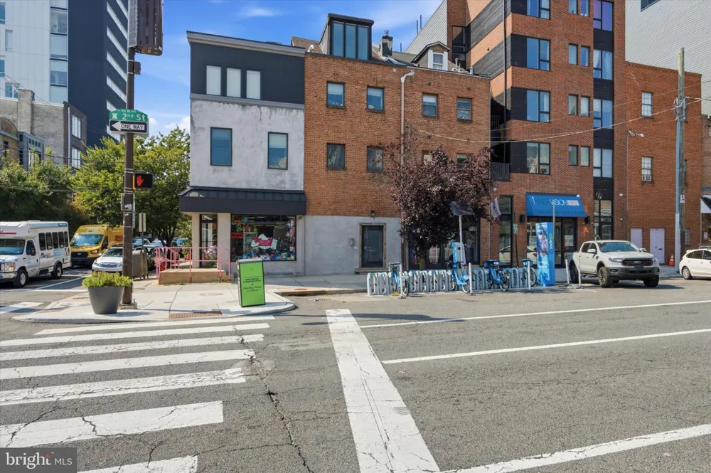 800 2ND STREET #4 Philadelphia, PA 19123