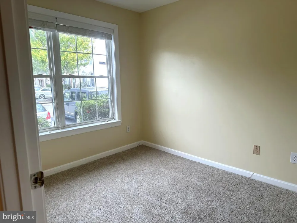 12341 NEWCASTLE LOOP Woodbridge, VA 22192