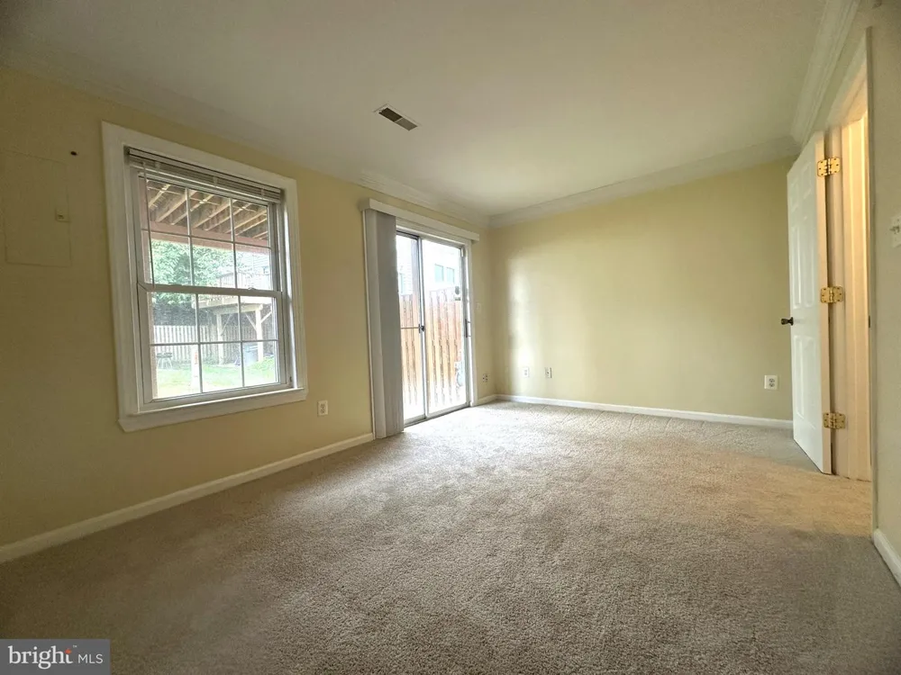 12341 NEWCASTLE LOOP Woodbridge, VA 22192