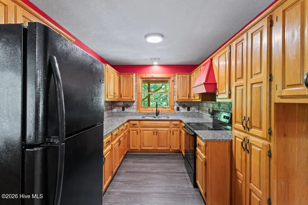 2930 Upper Bell Cr Road Hayesville, NC 28904
