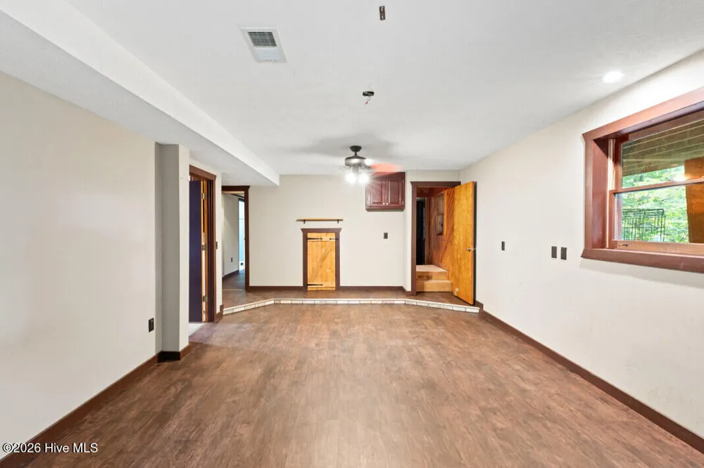 2930 Upper Bell Cr Road Hayesville, NC 28904